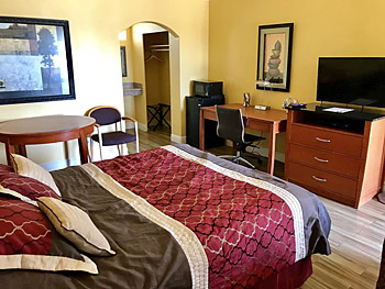 Single Queen Bed