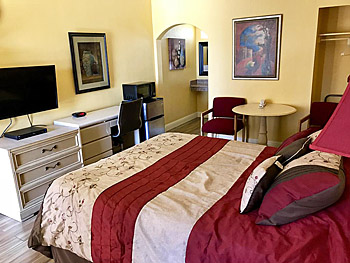 Single Queen Bed